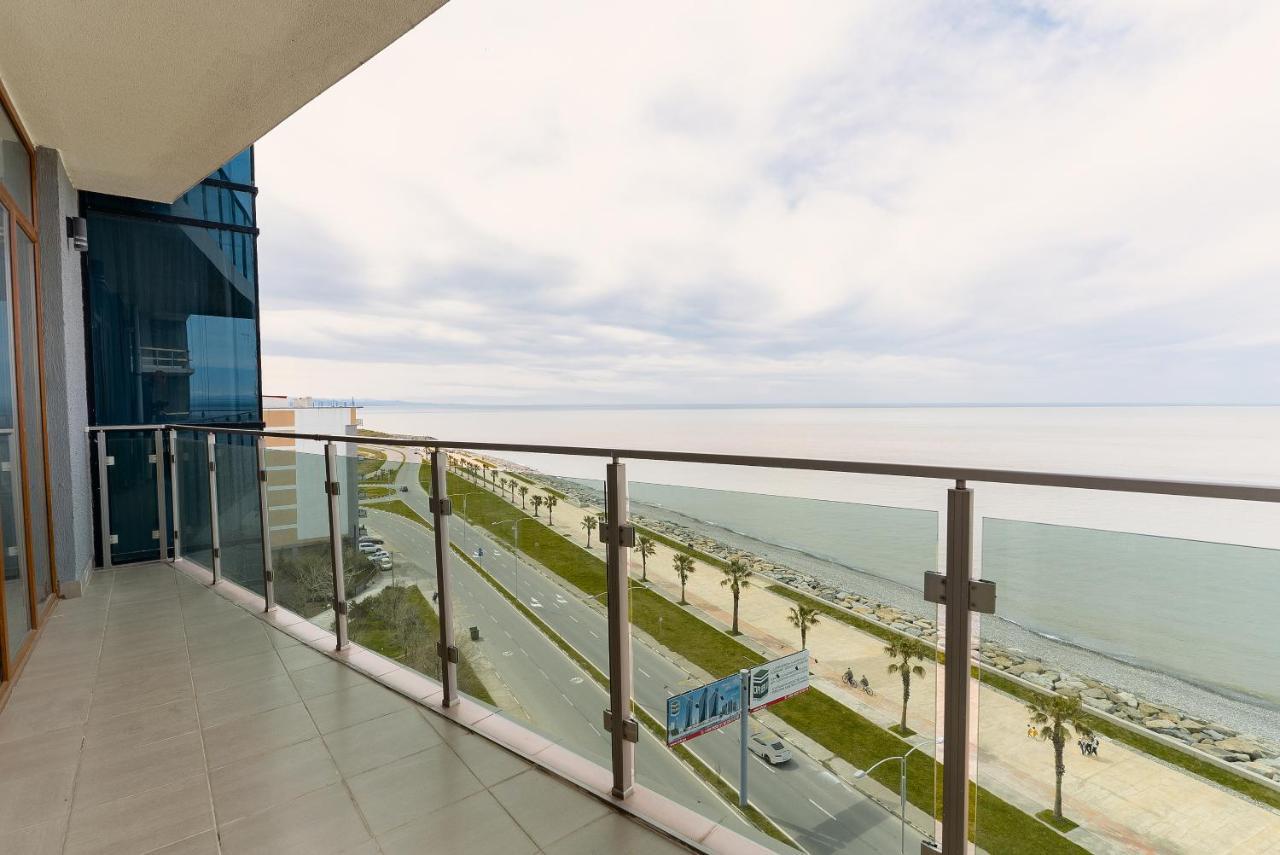 G-Point New Beach Batumi Exterior foto