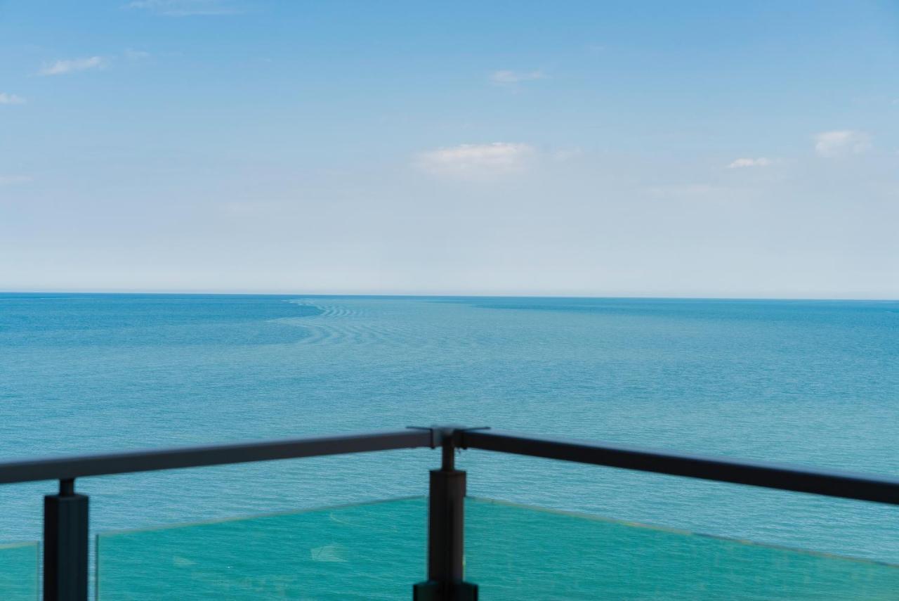 G-Point New Beach Batumi Exterior foto