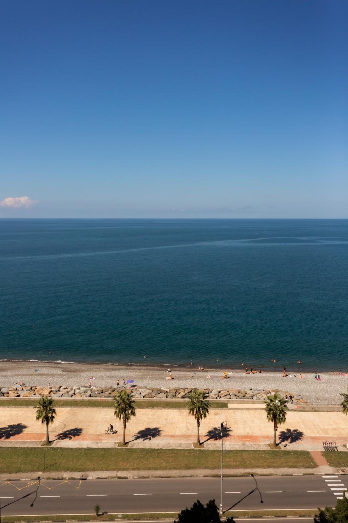G-Point New Beach Batumi Exterior foto
